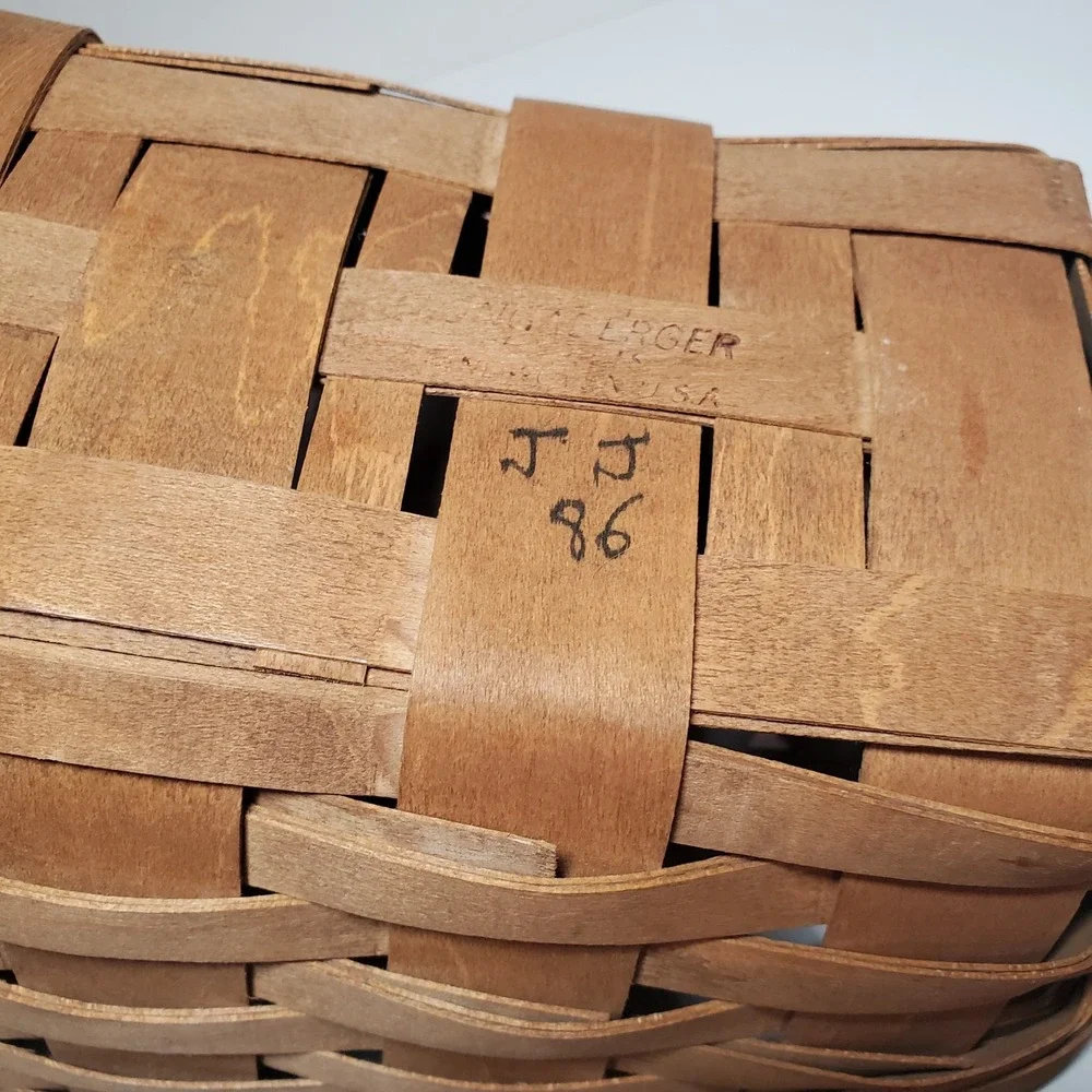 Vintage‎ Longaberger 1986 Sleigh Basket - dimensions in description